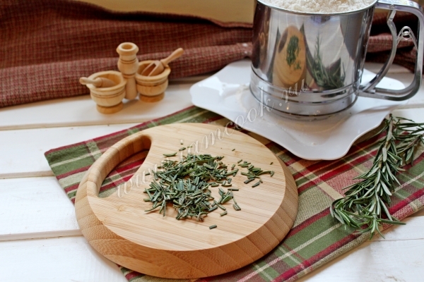 Розмарин рубленный