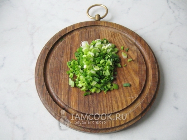 Лук зеленый