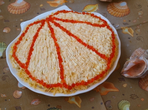 Оформление салата Морская ракушка