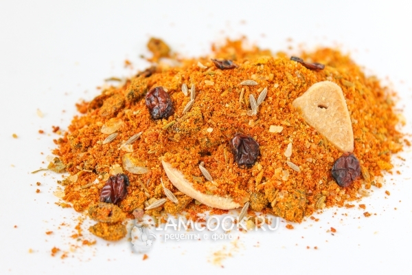 Фото красочной приправы для плова
