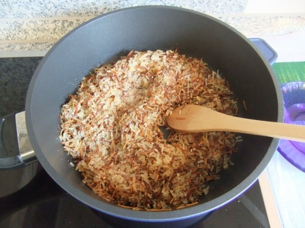 Рис с вермишелью