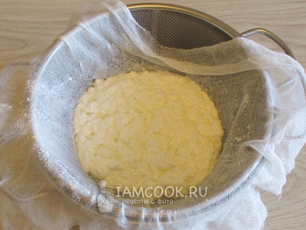 Процедить молоко