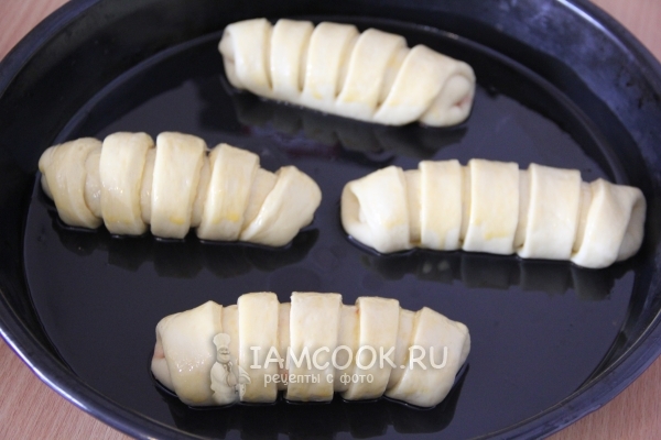 Смазать желтком