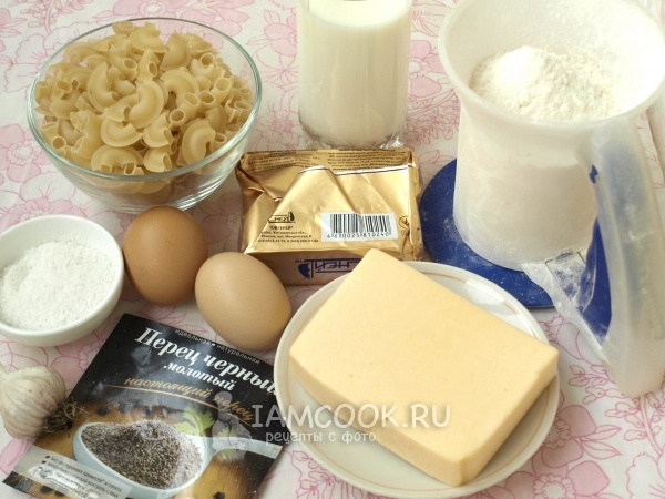 Ингредиенты для макарон, запечённых с сыром в духовке