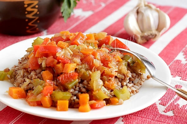 Подлива овощная к гречке