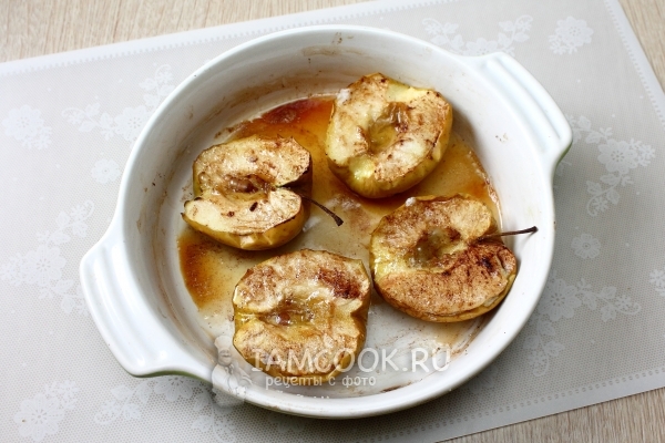 Яблоки запеченные