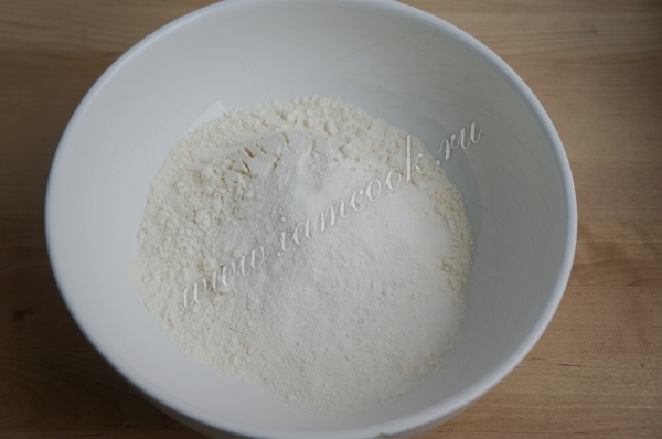 мука с сахаром