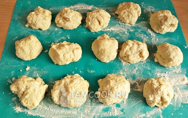 Разделить тесто на части