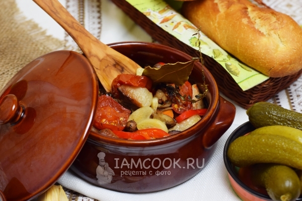 Фото жаркого по-домашнему в горшочках