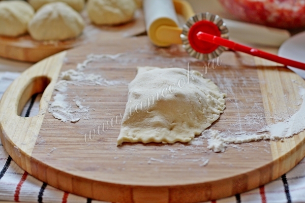 Чебурек с начинкой