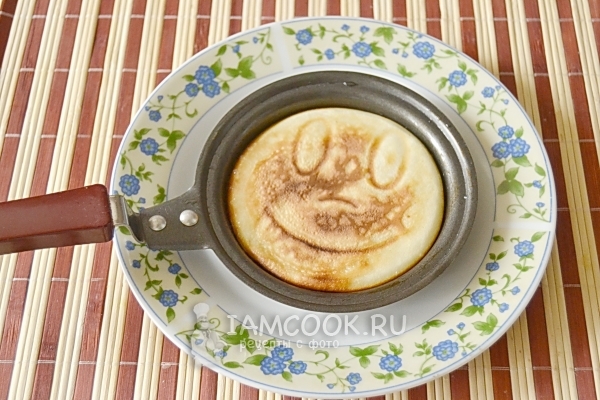 Пожарить панкейк