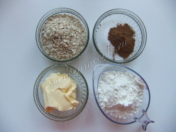 Ингредиенты для овсяного пирога