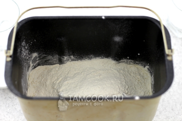 Смешать ингредиенты для теста