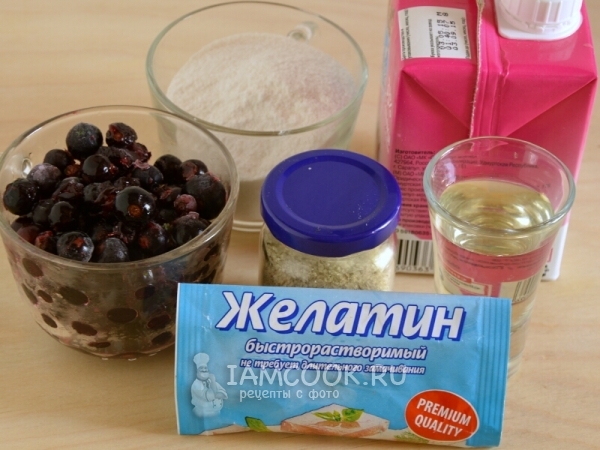 Ингредиенты для сливочного мусса с чёрной смородиной