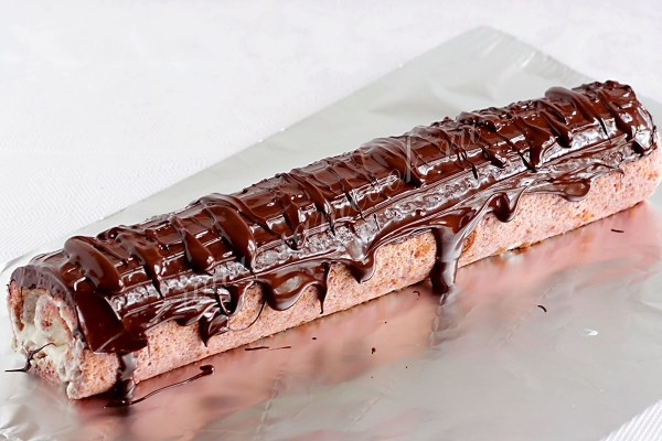 Украсить шоколадной глазурью