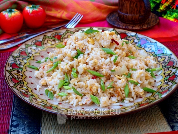 Фото жареного риса по-тайски