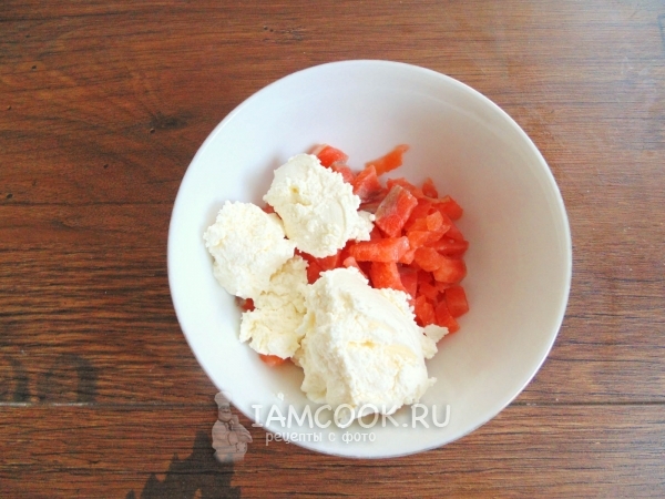 Положить сыр