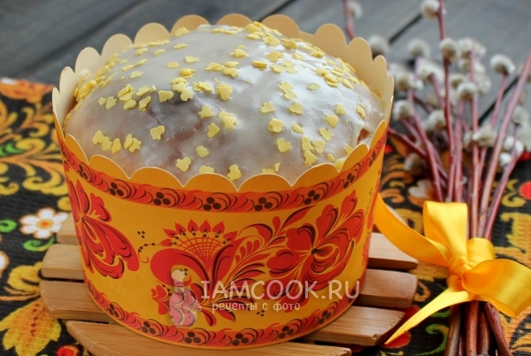 Готовый пасхальный творожный кулич