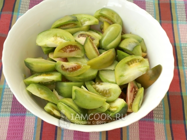 Порезать помидоры