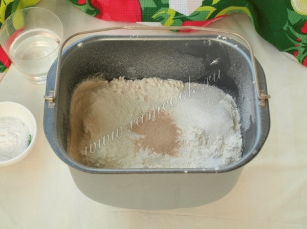 Добавить дрожжи