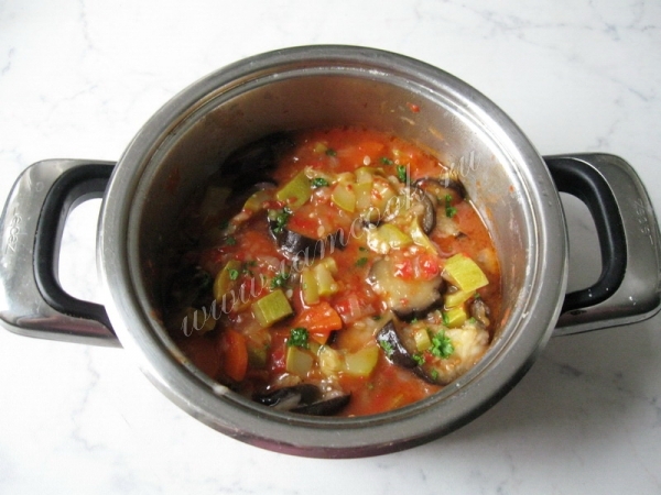 Тушение овощного рагу