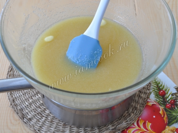 Мед на паровой бане