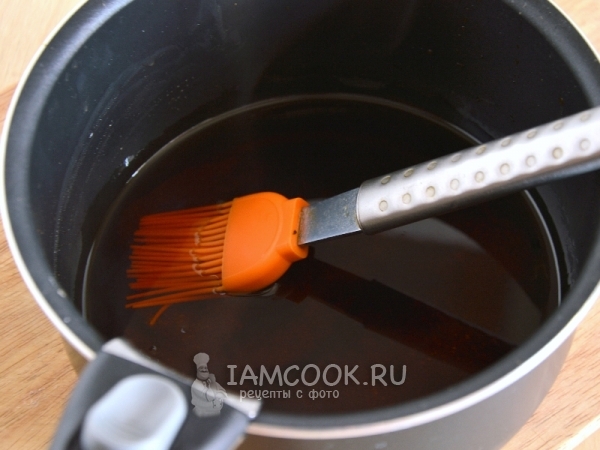 Сварить сахарный сироп