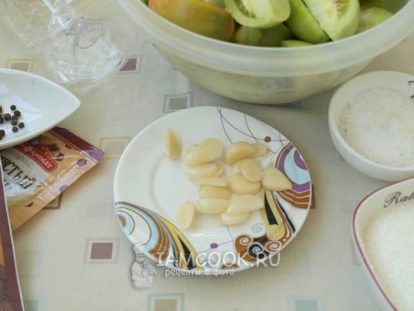 Почистить чеснок