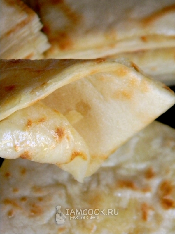 Готовые хычины с сыром и картофелем