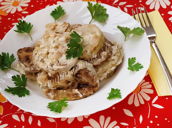 Кабачки в сметане