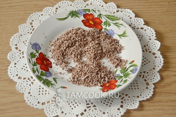 Натереть шоколад