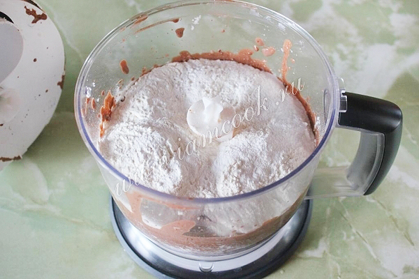 Добавили муку и разрыхлитель