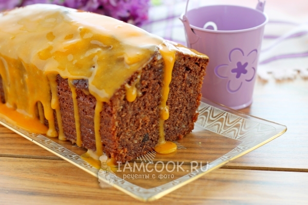 Фото кекса с шоколадом и красным вином