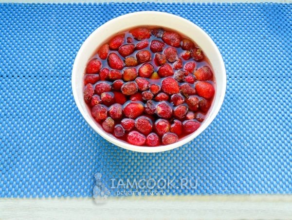 Сварить клубнику