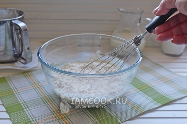 Размешать венчиком