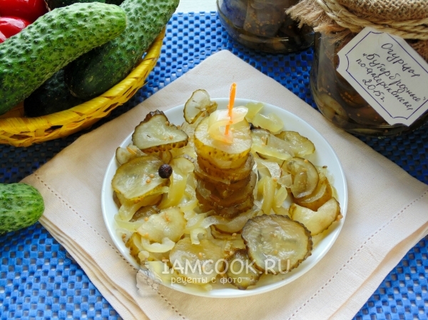 Фото «Бутербродных» огурцов без стерилизации на зиму