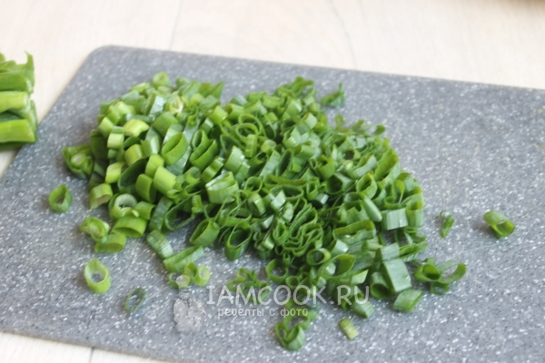 Нарезать лук