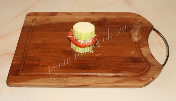 Готовим кабачок к запеканию