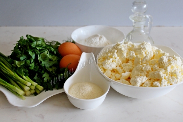 Ингредиенты для сырников с зеленью