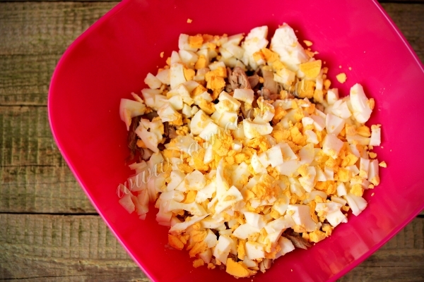 Яйца отварные