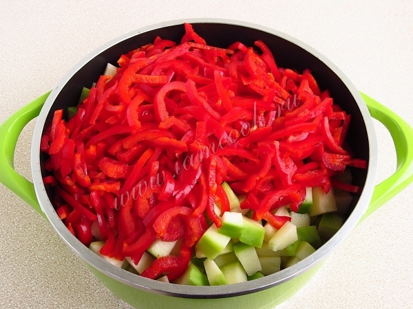 Перец с кабачком