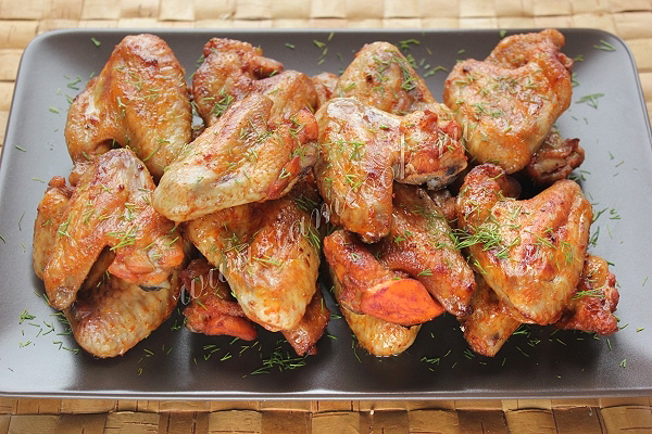 куриные крылышки в медовом соусе, запеченные в духовке