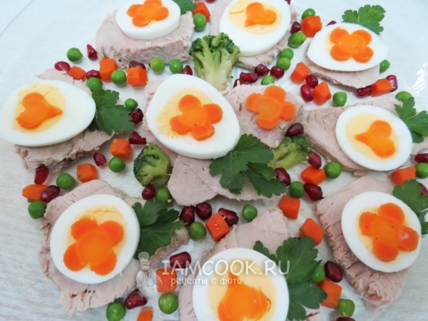 Украсить овощами