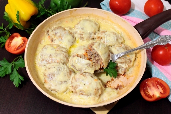 Ежики в сметанном соусе