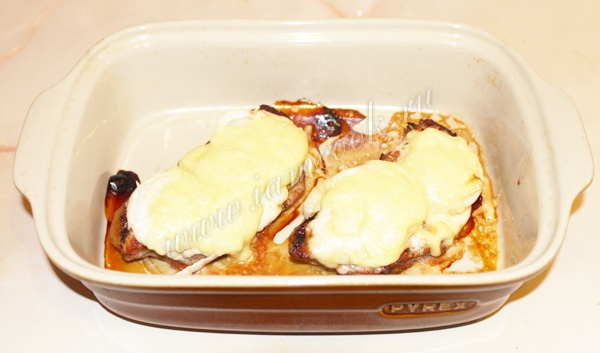 Запеченная свинина по французски