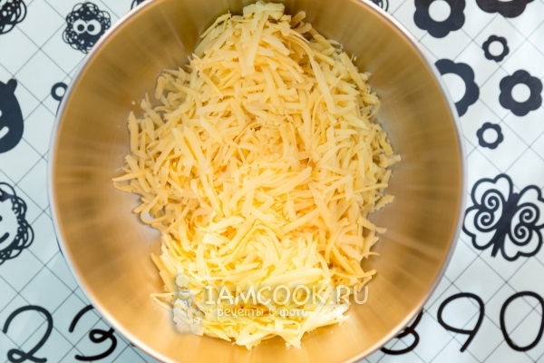 Натереть сыр