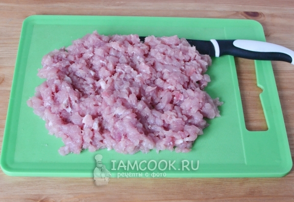 Порубить мясо