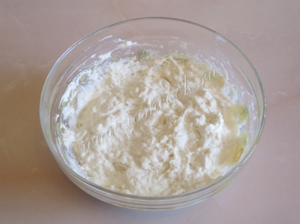 Тесто для оладьев с кабачками