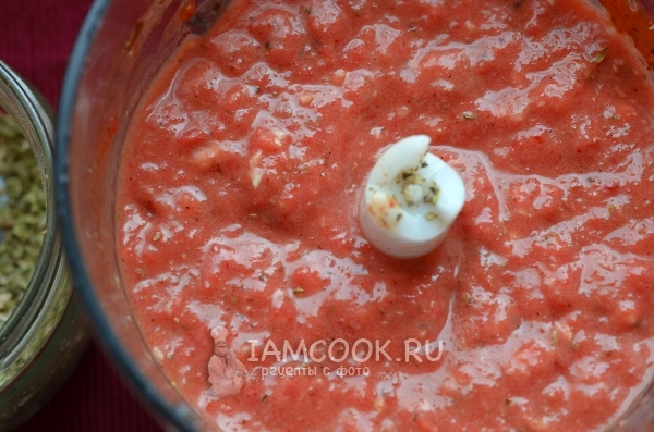 Взбить томатный соус