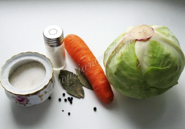 Ингредиенты для квашеной капусты быстрого приготовления